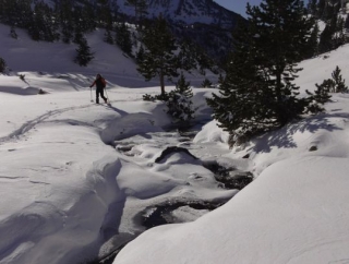 Raquettes a neige autour d Andorre